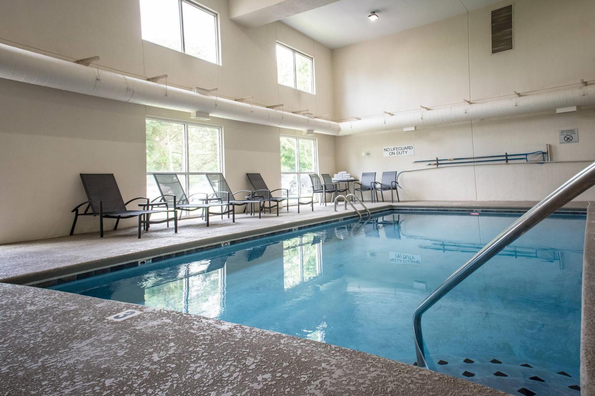Fairfield Inn & Suites By Marriott Knoxville/East Udogodnienia zdjęcie
